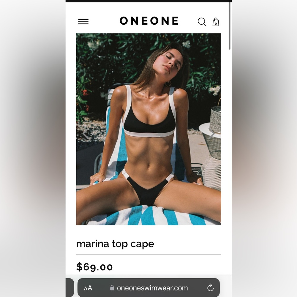 NWT Colorblock ONEONE Swimwear Bikini Top